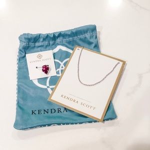 Kendra Scott small pendant necklace